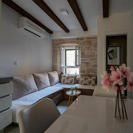 Apartment Gabriel Komiža